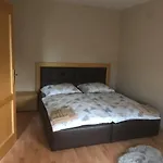 Spacious For Teams & Families With Balcony, Fast Wifi Near Center