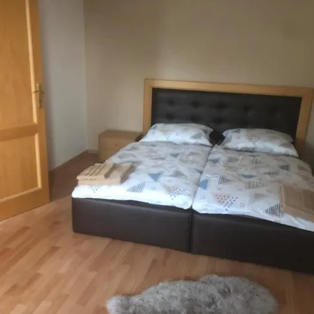 Апартаменты Spacious With A Fireplace In The Братислава